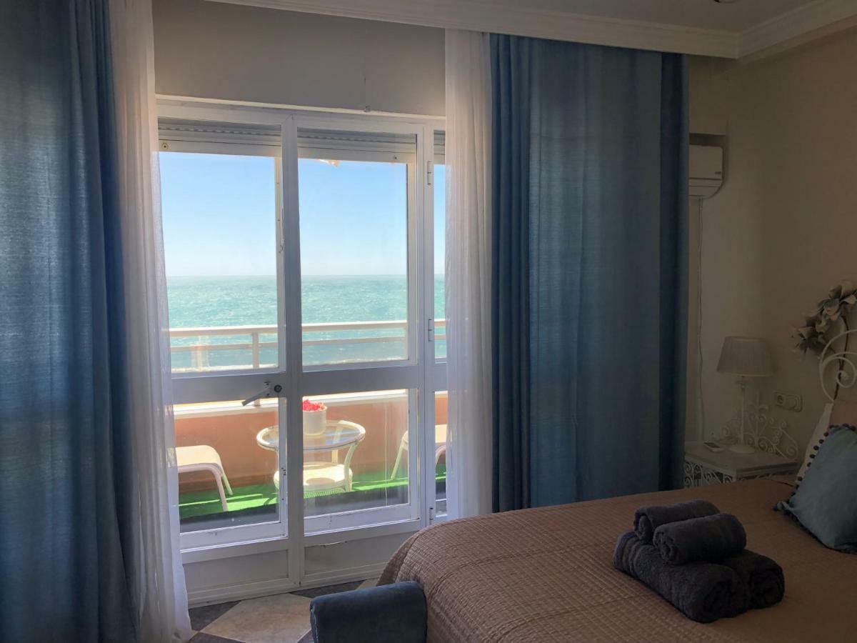 Luxury Oceanfront Triplex In Cadiz Apartment Exterior foto